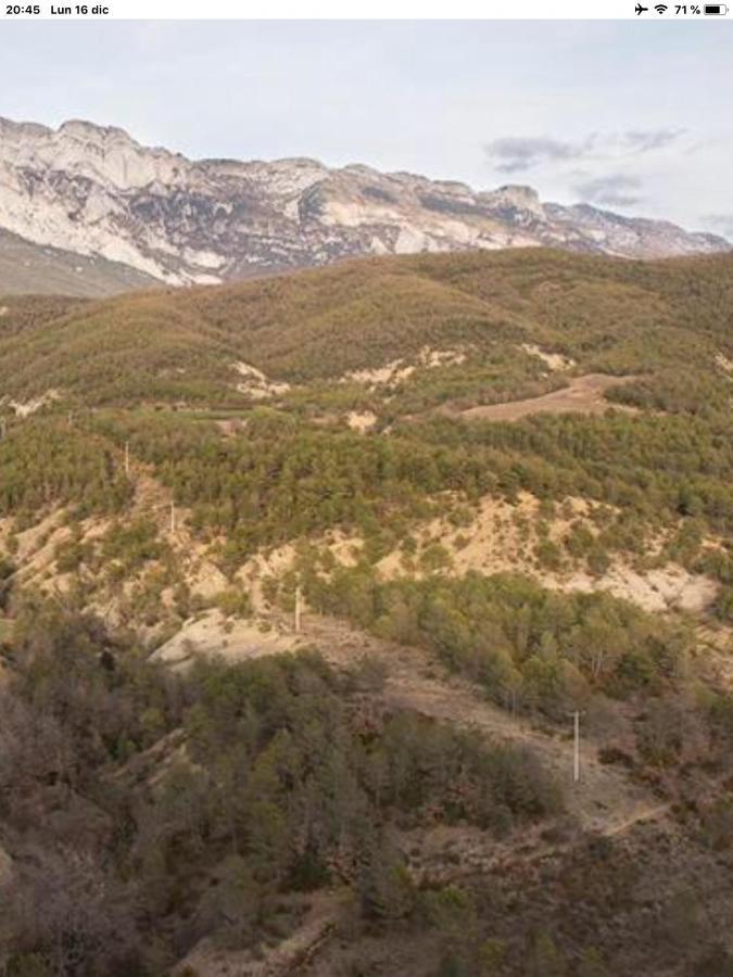 Vistas A La Montana En Un Pueblo Con Encanto. El Pueyo de Araguas Exterior photo
